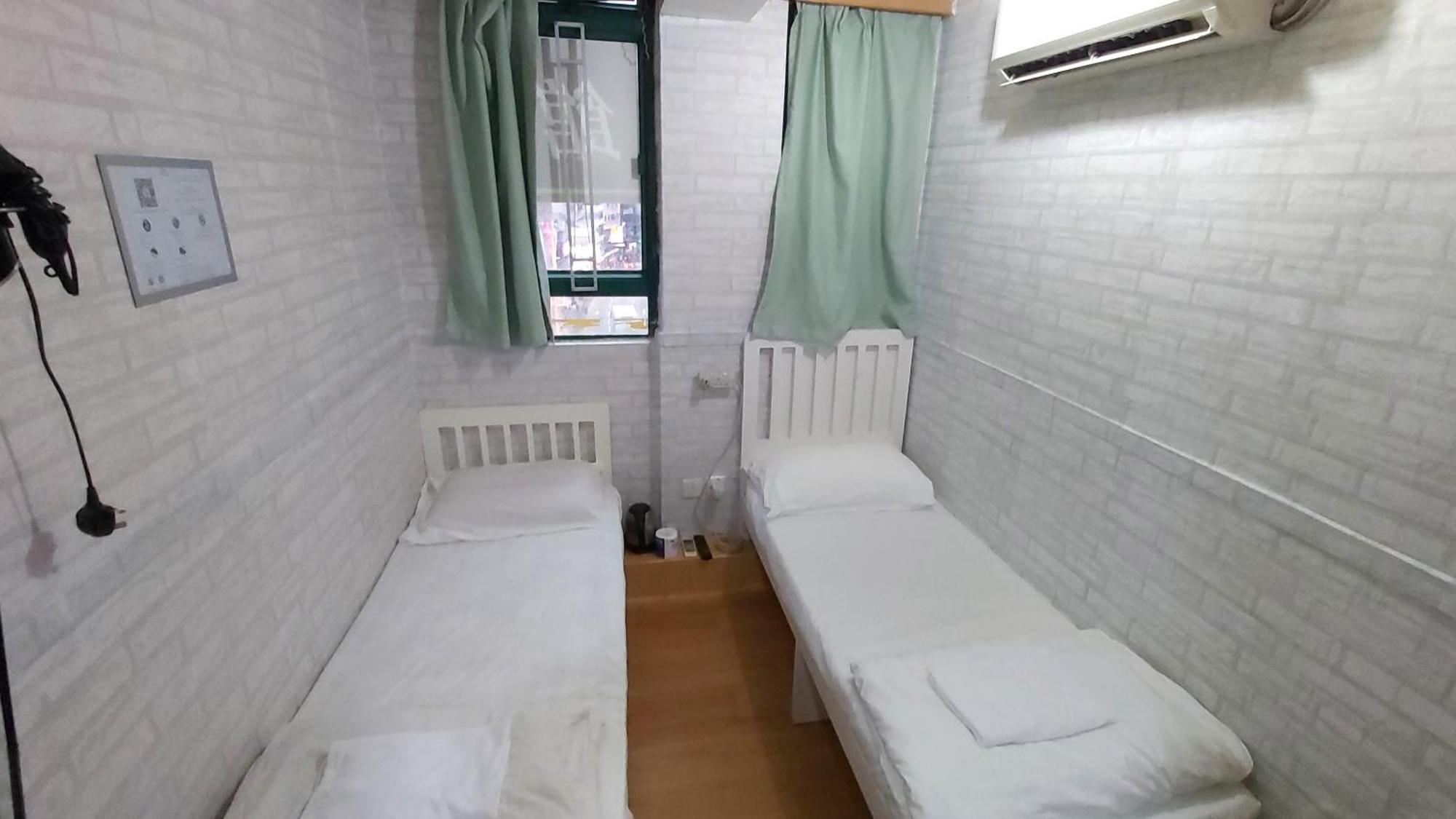 Wisma tamu Cozy Jordan Station *